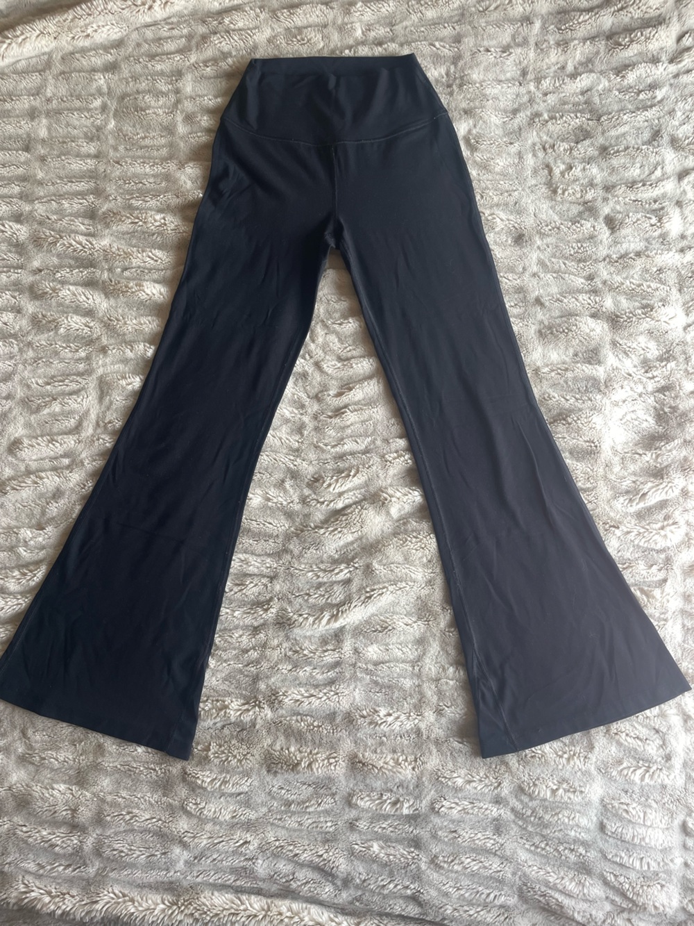 Splits59 Sz Medium 30” Raquel Black Flare Leggings